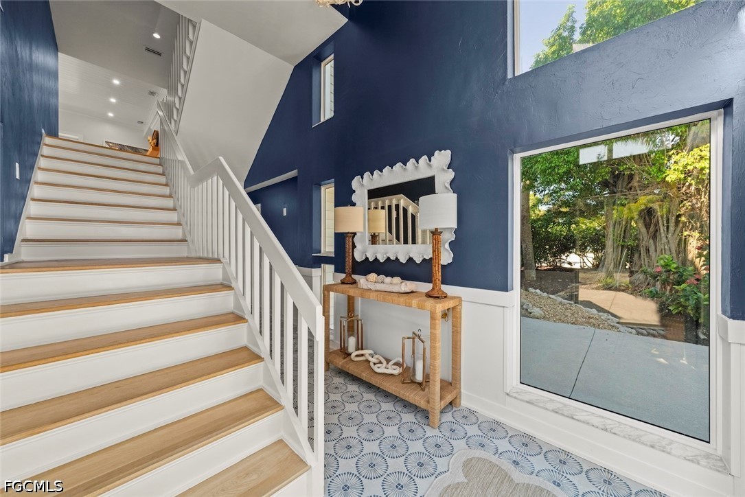 1048 Kings Crown Drive
