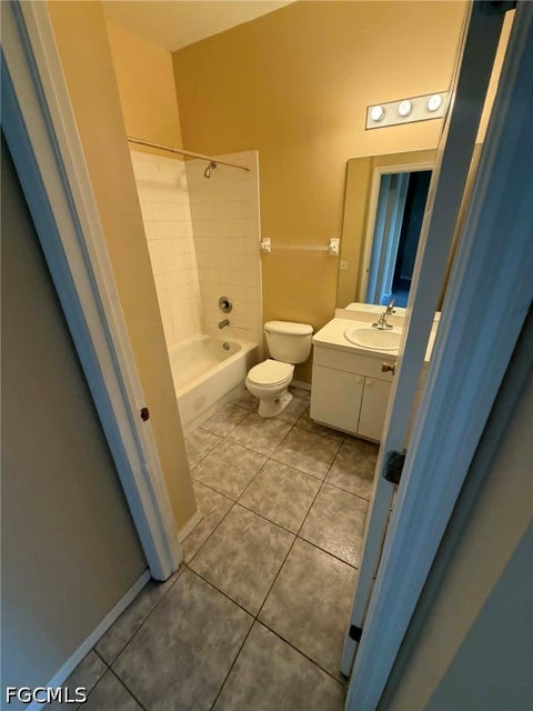 Tiny photo for Cape Coral, FL 33914 (MLS # 2026039393)