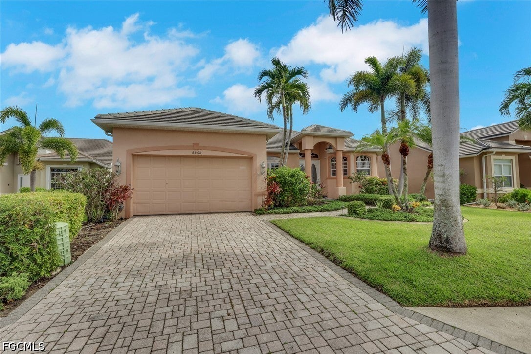 8596 Southwind Bay Circle