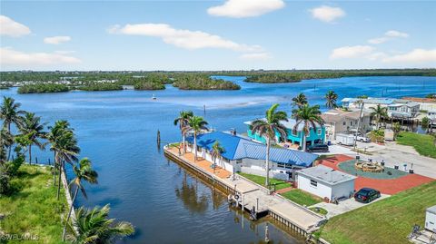 867 Oak Street Fort Myers Beach FL 33931