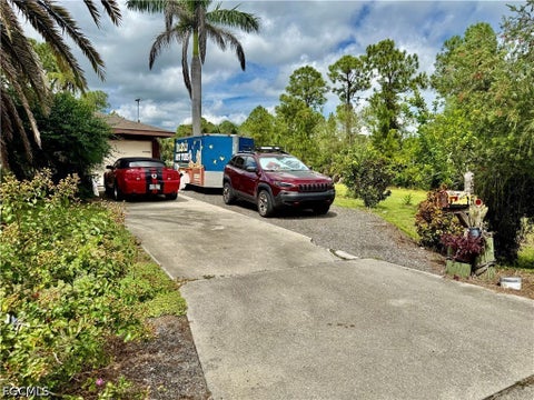 Tiny photo for 325 Wellington Avenue, Lehigh Acres, FL 33936 (MLS # 2026039763)