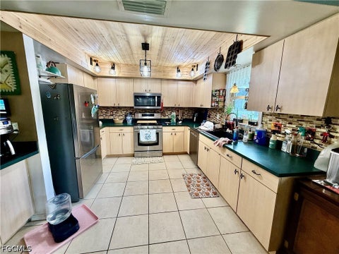 Tiny photo for 325 Wellington Avenue, Lehigh Acres, FL 33936 (MLS # 2026039763)