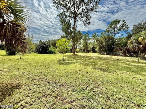 Tiny photo for 325 Wellington Avenue, Lehigh Acres, FL 33936 (MLS # 2026039763)