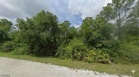 Photo of 760 S Shetland Street, Clewiston, FL 33440 (MLS # 2026039546)