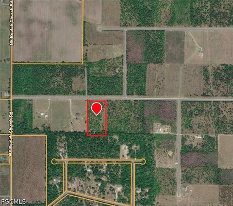 Tiny photo for 05-1S-11-1502-00B-00 NE River Trace Trail, Lee, FL 32059 (MLS # 2026039197)
