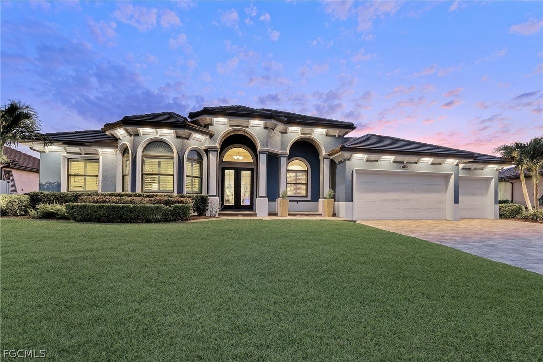 11711 Royal Tee Circle