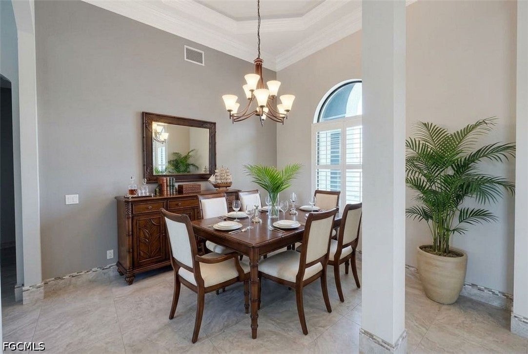 11711 Royal Tee Circle