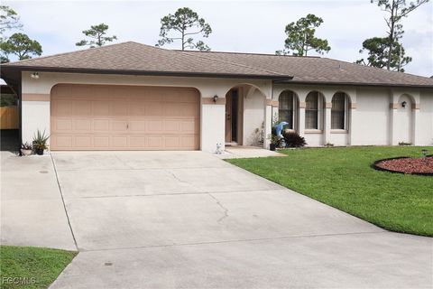 18122 Sandy Pines Circle North Fort Myers FL 33917