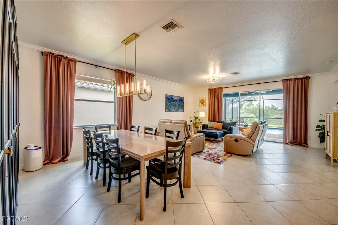 2501 Sawgrass Lake Court