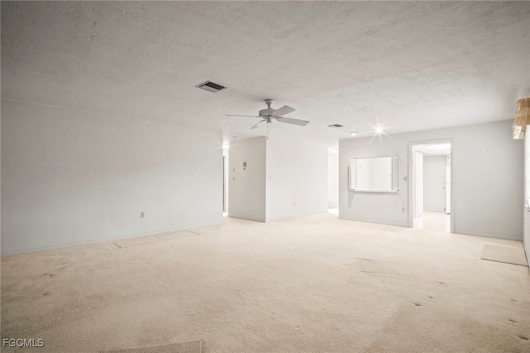 5586 Pendlewood Lane