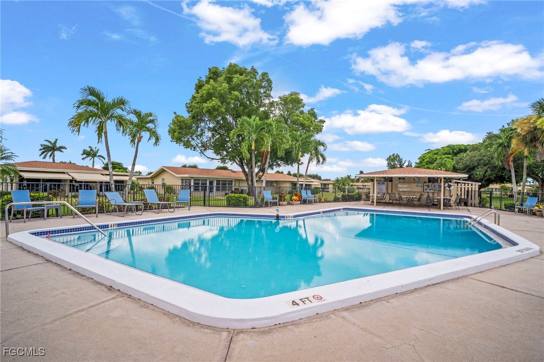 5586 Pendlewood Lane