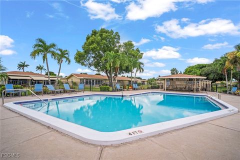 Tiny photo for 5586 Pendlewood Lane, Fort Myers, FL 33919 (MLS # 2025006177)
