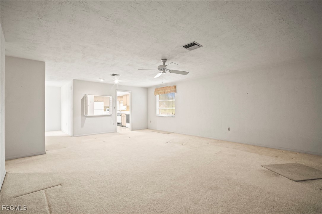 5586 Pendlewood Lane