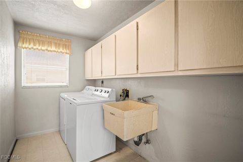 Tiny photo for 5586 Pendlewood Lane, Fort Myers, FL 33919 (MLS # 2025006177)