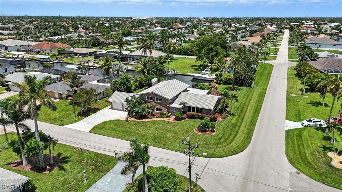 5219 SW 2nd Place