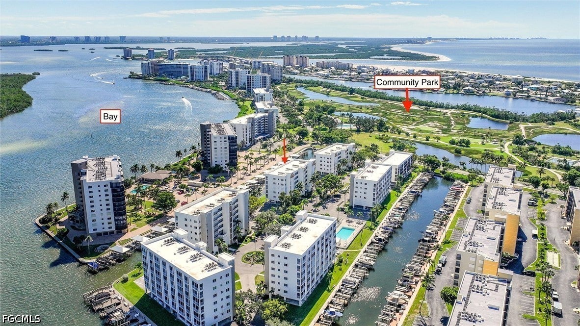 4321 Bay Beach Lane 634
