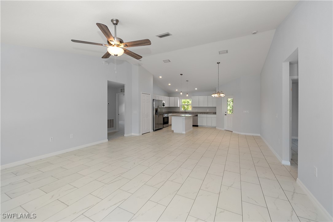 2001 Inglewood Circle