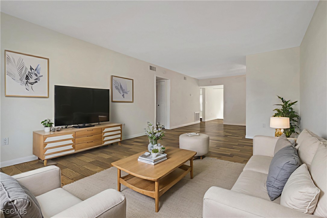 1322 S Brandywine Circle 1