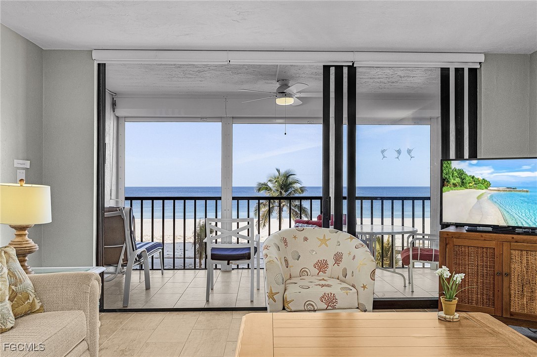 25810 Hickory Boulevard 209