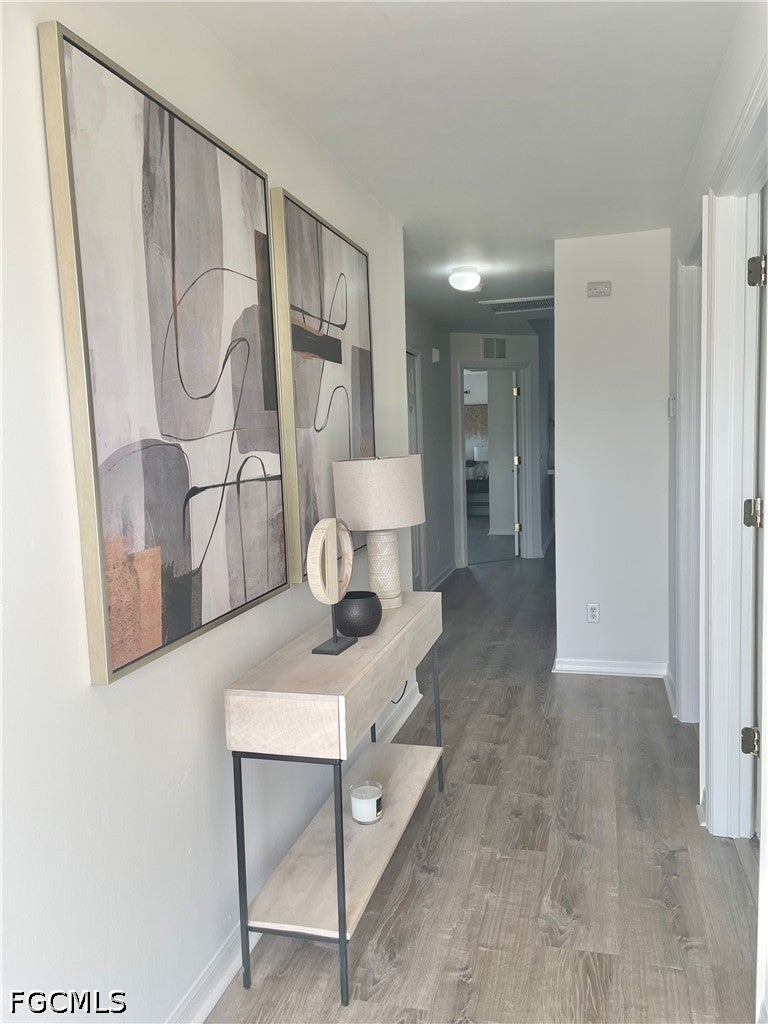 1501 NE 8Th Place