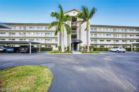 14871 Hole In 1 Circle 205 Fort Myers FL 33919