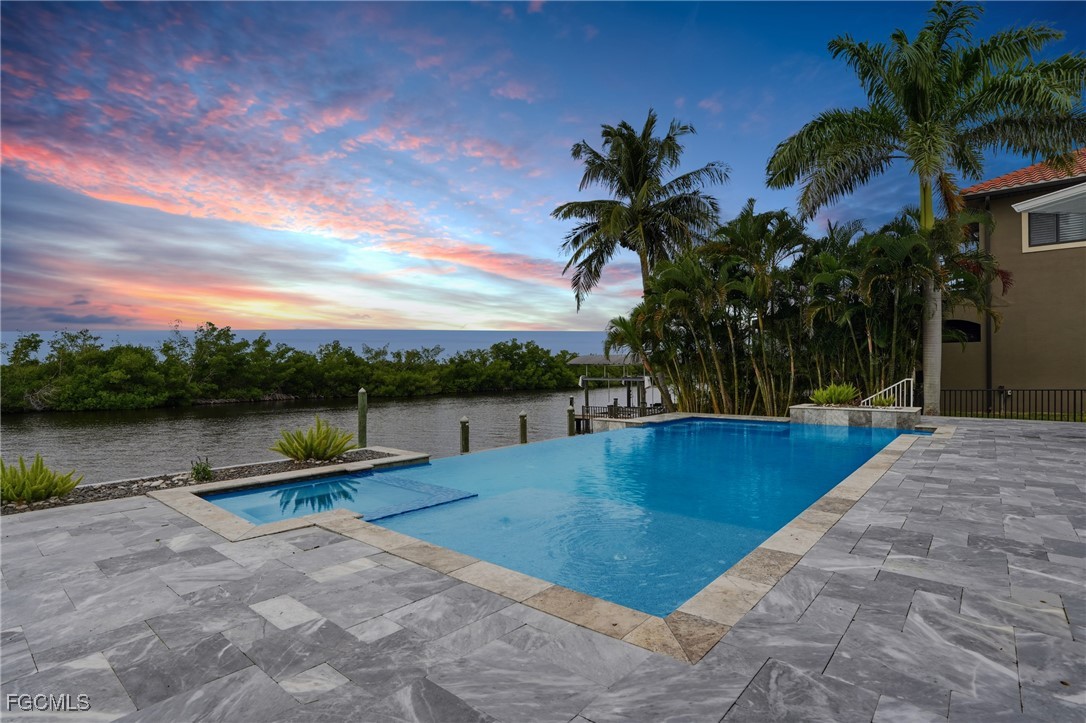 2826 SW 44th Terrace