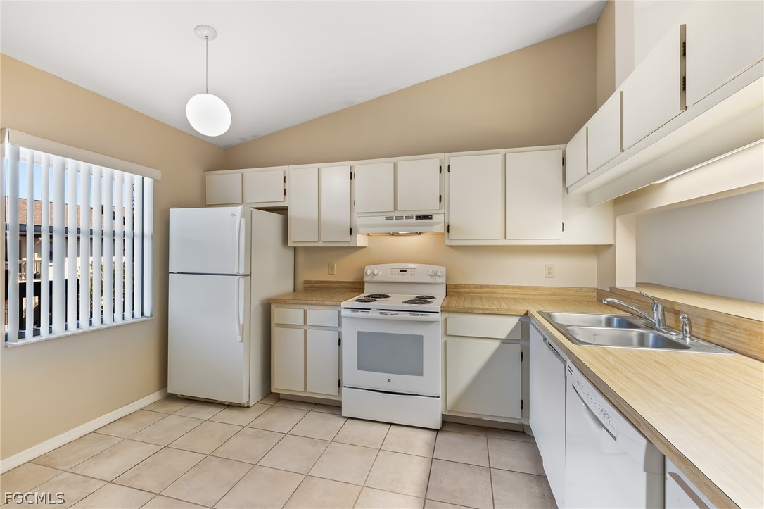 9305 Lake Park Drive 204