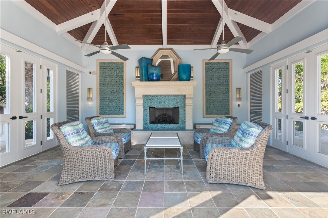 455 Cove Tower Drive 1802