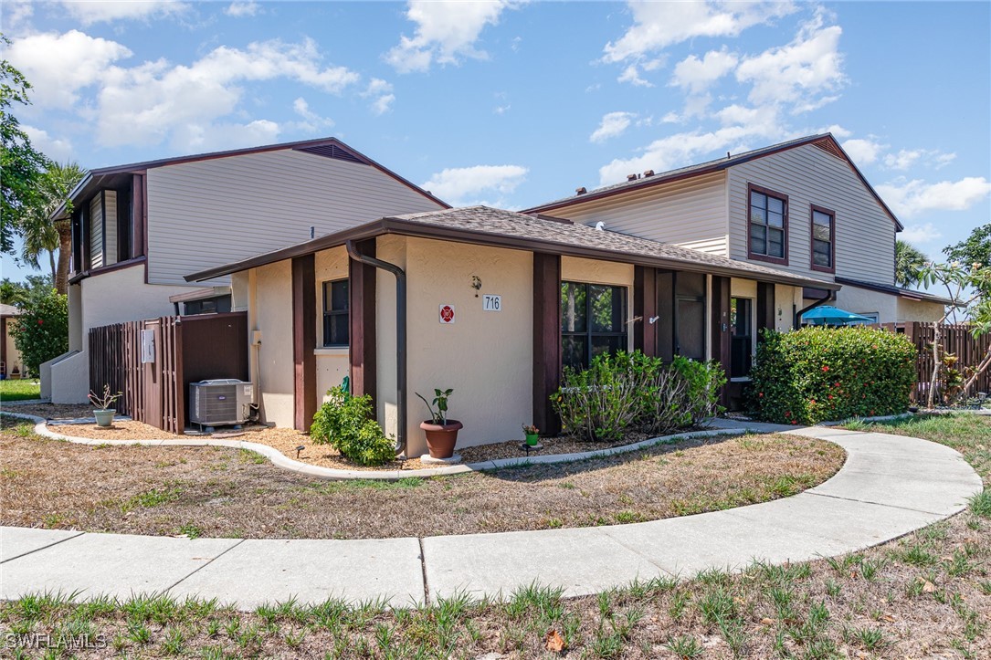 716 SE 12th Court 31