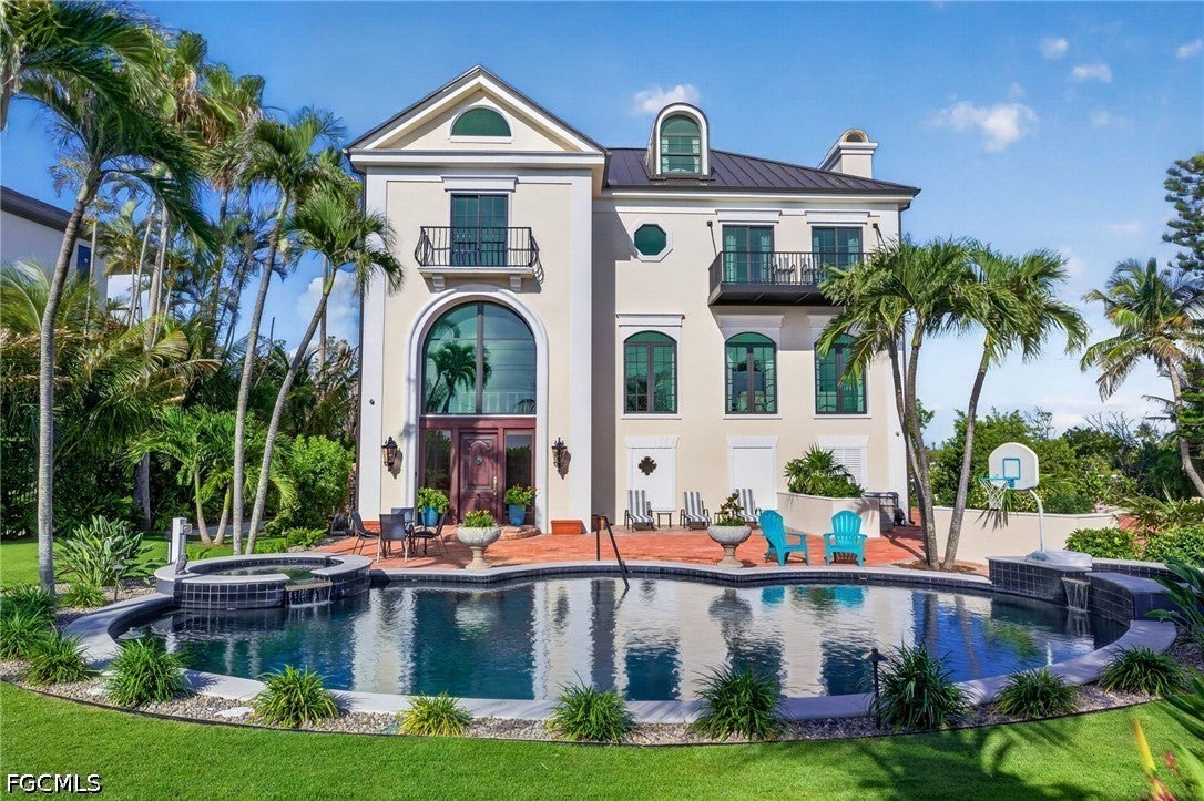 17201 Captiva Drive