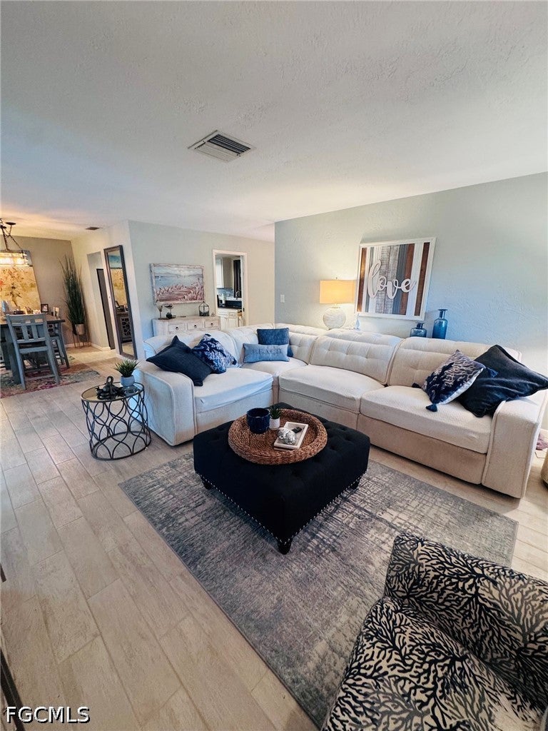 5598 Boynton Lane