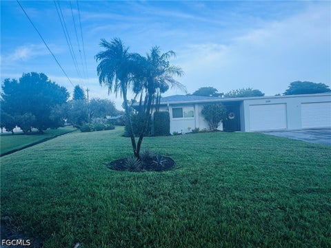 Tiny photo for 5598 Boynton Lane, Fort Myers, FL 33919 (MLS # 2026039553)