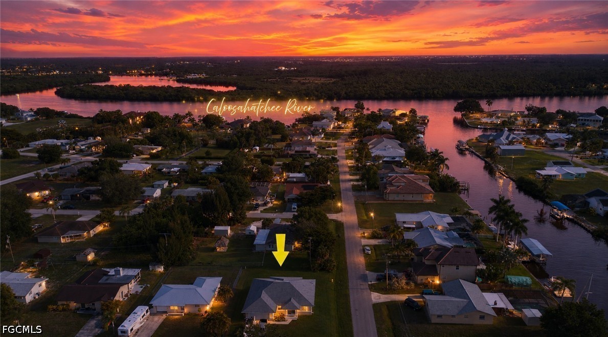 Photo 1 of 32 — 2115 Bahama Avenue, Fort Myers, FL 33905