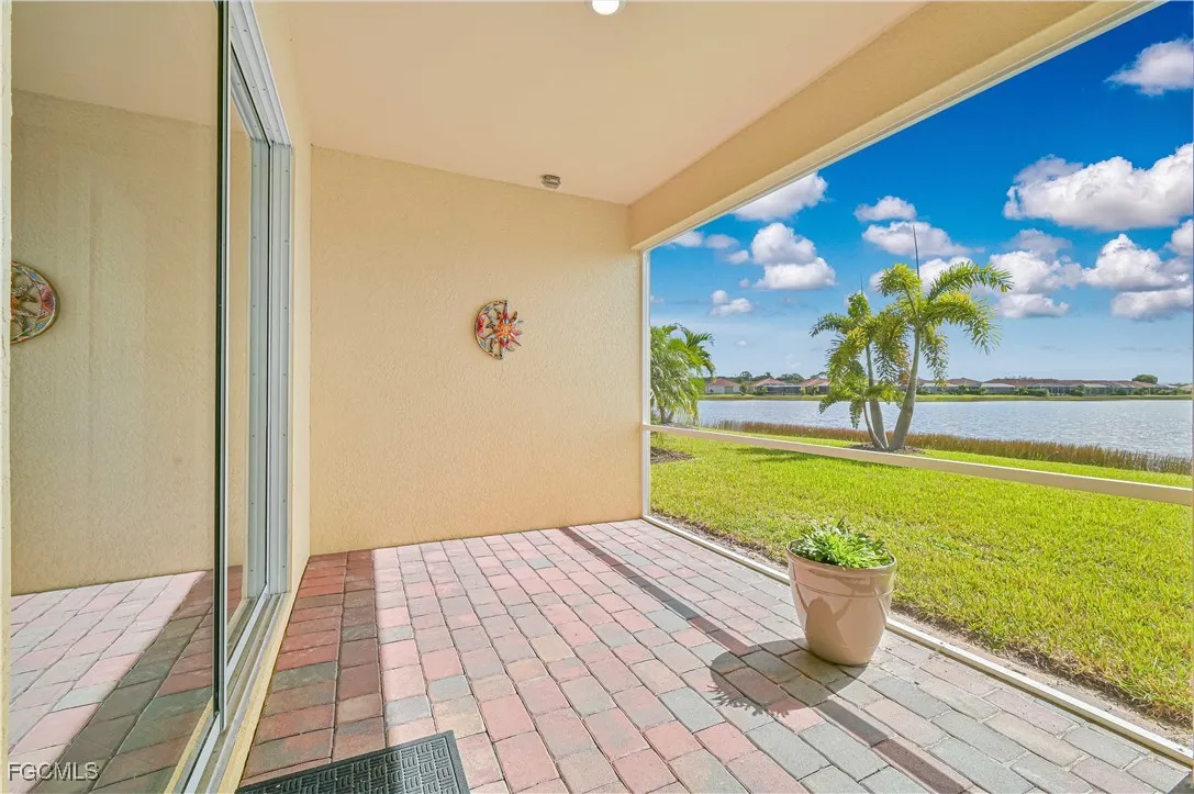 Alva, Florida 33920, United States, 4 Bedrooms Bedrooms, ,2 BathroomsBathrooms,Residential,Active,235817