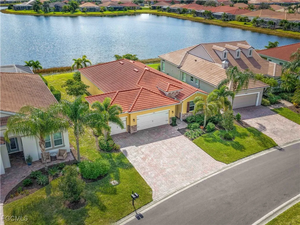 Alva, Florida 33920, United States, 4 Bedrooms Bedrooms, ,2 BathroomsBathrooms,Residential,Active,235817