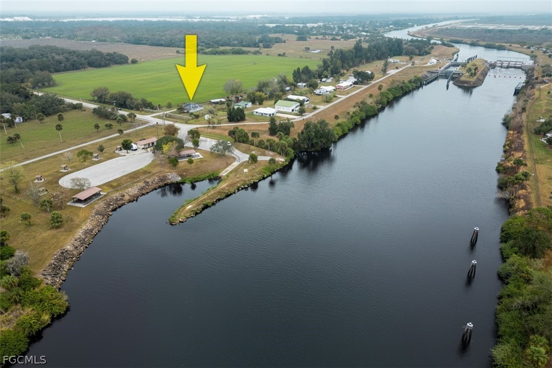 2915 Ortona Locks Road