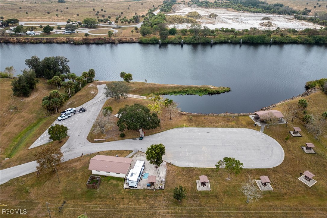 2915 Ortona Locks Road