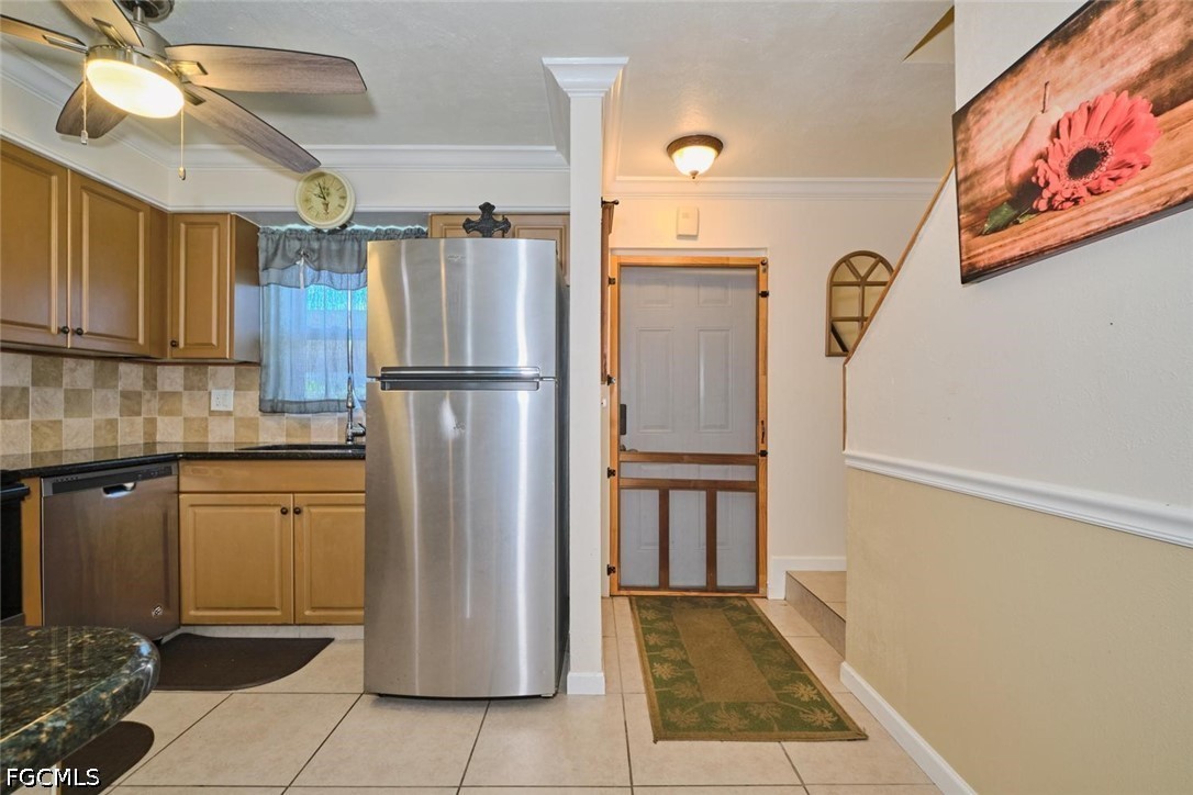 6777 Winkler Road 142
