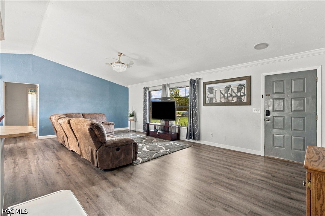 1138 SW 12th Terrace