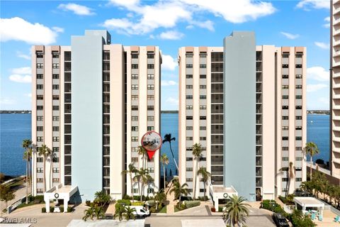 1925 Clifford Street 403 Fort Myers FL 33901