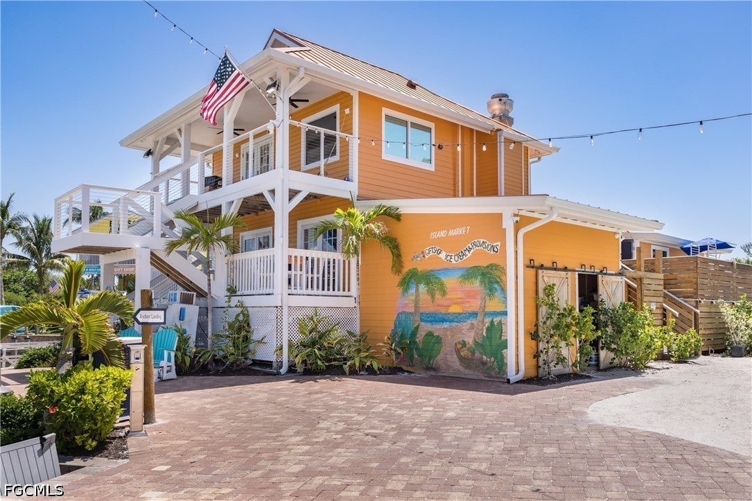 4520 Smugglers Drive
