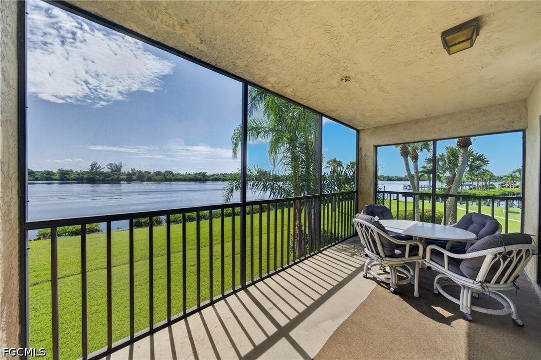 16200 Bay Pointe Boulevard 208