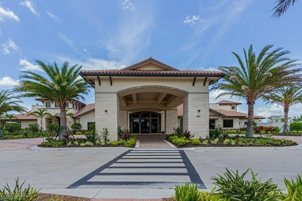 Naples, Florida 34119, United States, 2 Bedrooms Bedrooms, ,3 BathroomsBathrooms,Residential,Active,187382