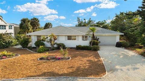 486 Lake Murex Circle Sanibel FL 33957