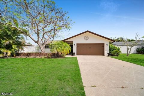 Photo of 873 Hofstra Drive, Fort Myers, FL 33919 (MLS # 2026018198)
