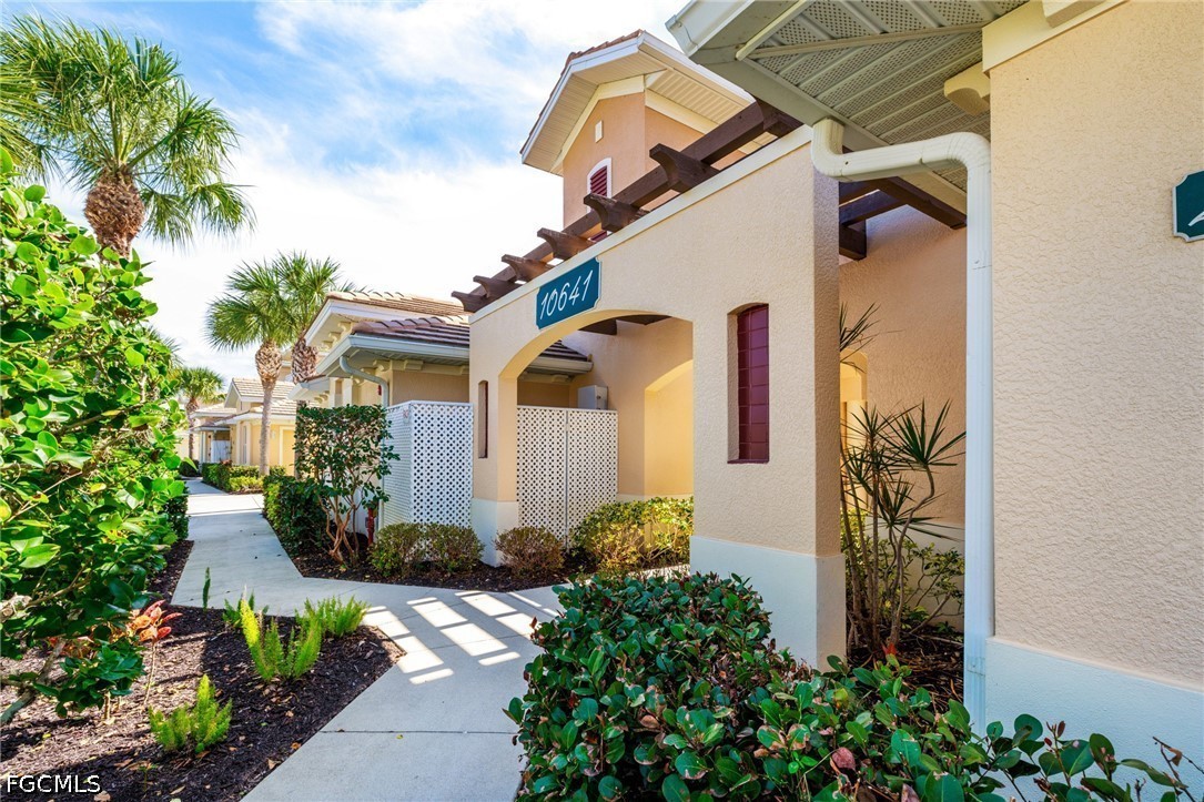 10641 Pelican Preserve Boulevard 201