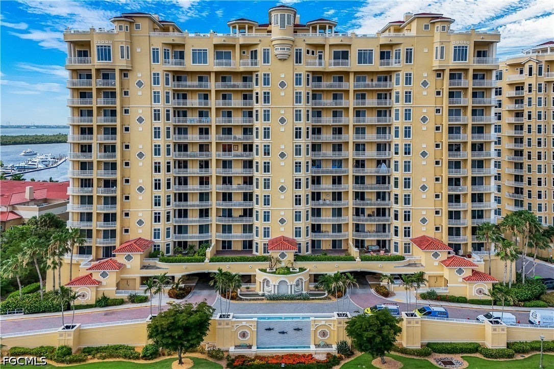 6021 Silver King Boulevard 804