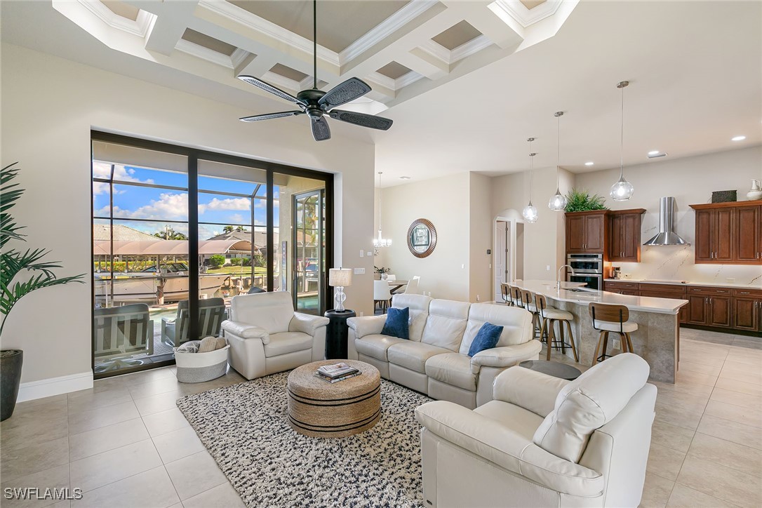 1544 Kingston Court