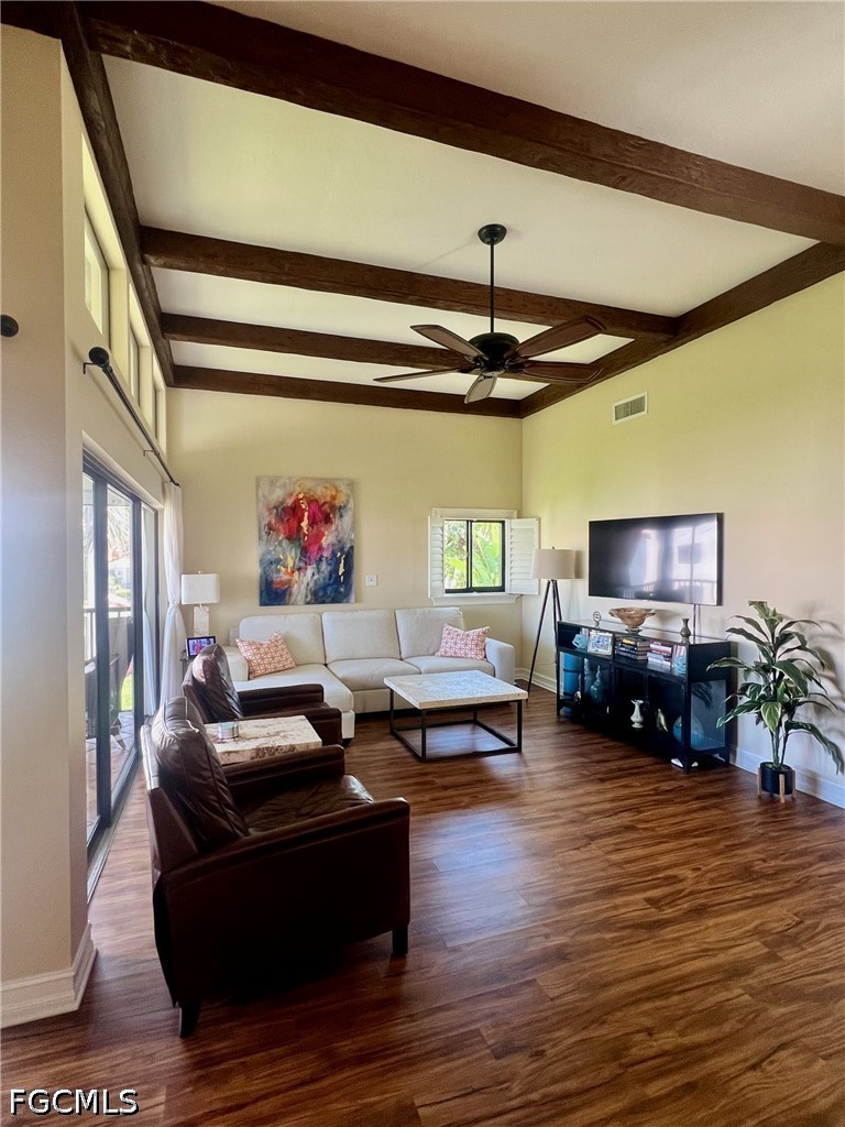 619 Beachwalk Circle I201