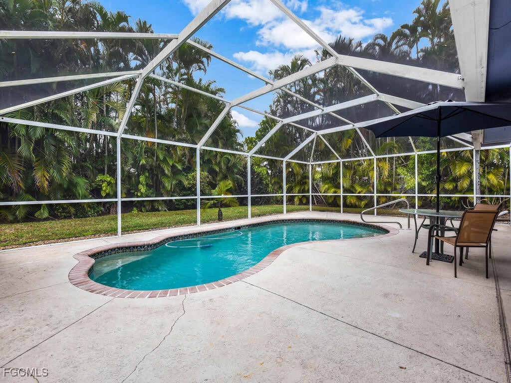 5324 Chippendale Circle E